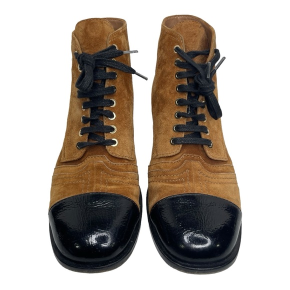 Chanel 2018 Interlocking CC Logo Lace-Up Boots IT42 - Picture 2 of 6